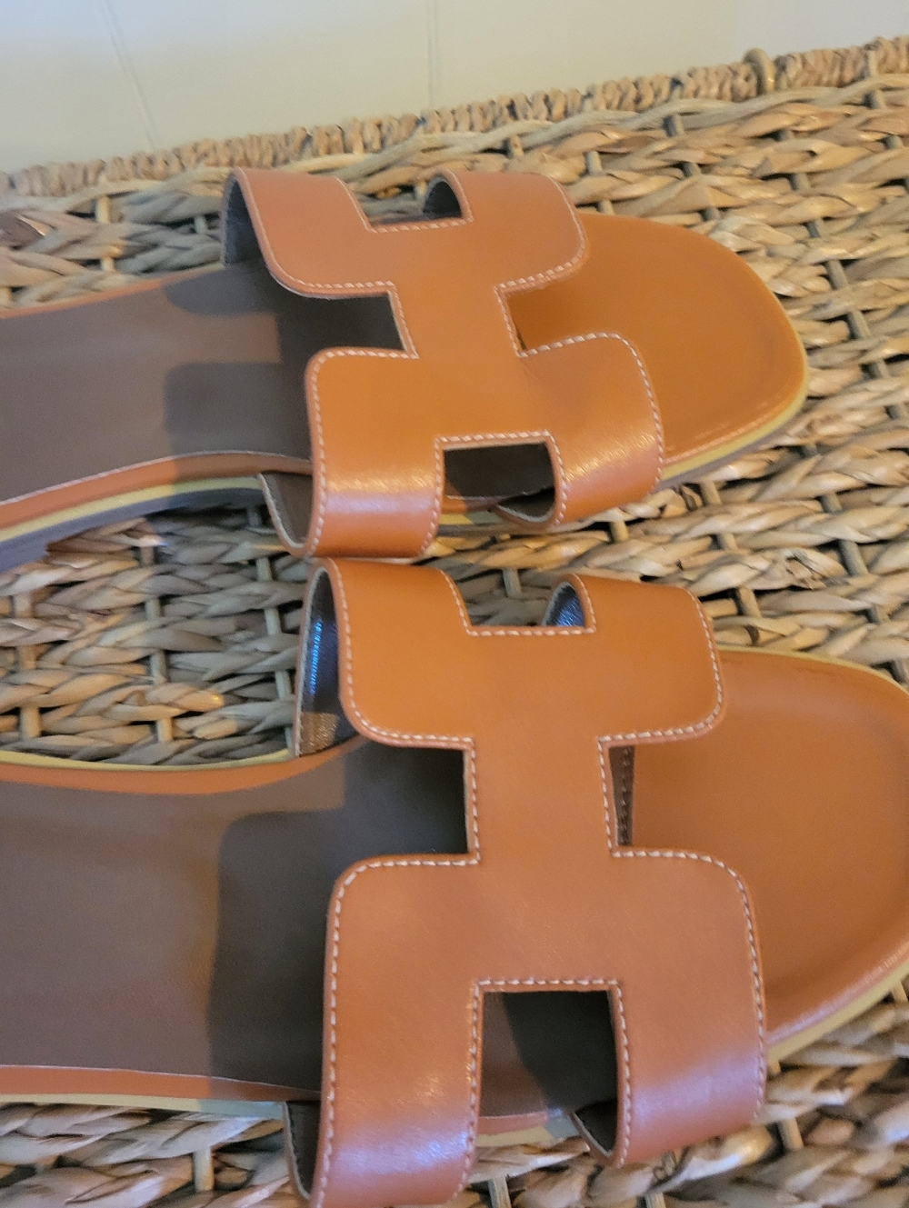 Hermes oran Leather  sandals Size EU 40 US 9-like New - Picture 3 of 12